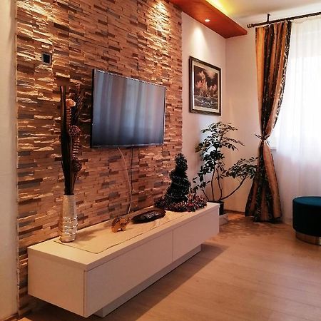 Oasis Felix Apartment Belgrad Exterior foto